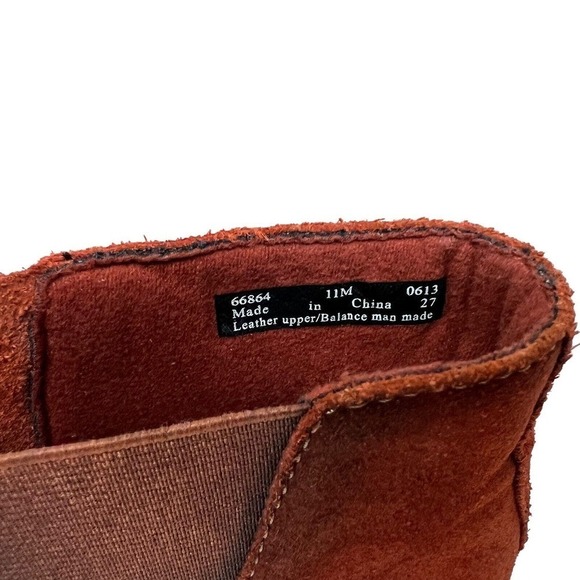 Clarks Camelia Chelsea Boots Suede‎ Block Heel Side Zip Rust Women Size 11M - Picture 8 of 10